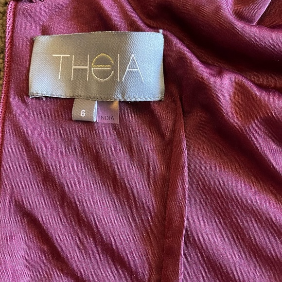 Theia Burgundy Sequin Top - Picture 10 of 10